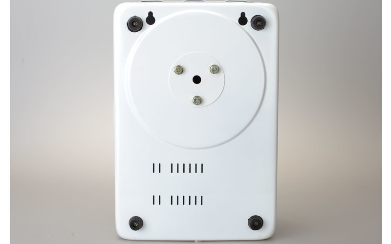 220V家用穩壓器背面圖 220V家用穩壓器背面圖